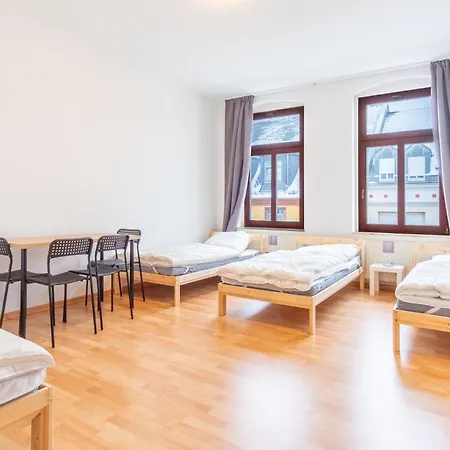 Perfekt Fuer Gruppen Mit Waschmaschine, Einzelbetten, Kueche Aparthotel