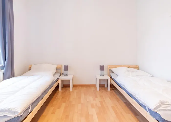 Perfekt Fuer Gruppen Mit Waschmaschine, Einzelbetten, Kueche Hostel